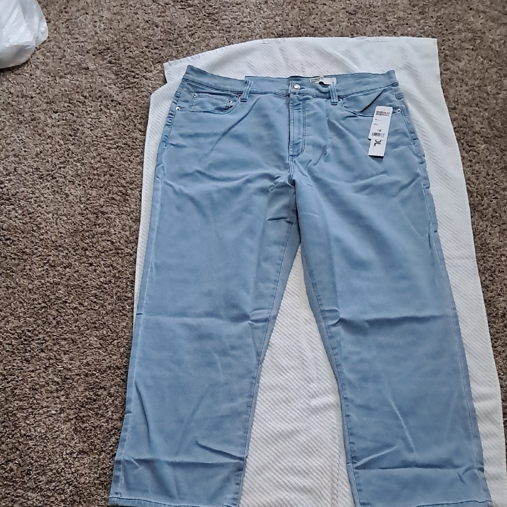 Light Blue Denim Jeans From 32 Degrees.